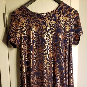 LulaRoe Elegant Carly  Size M